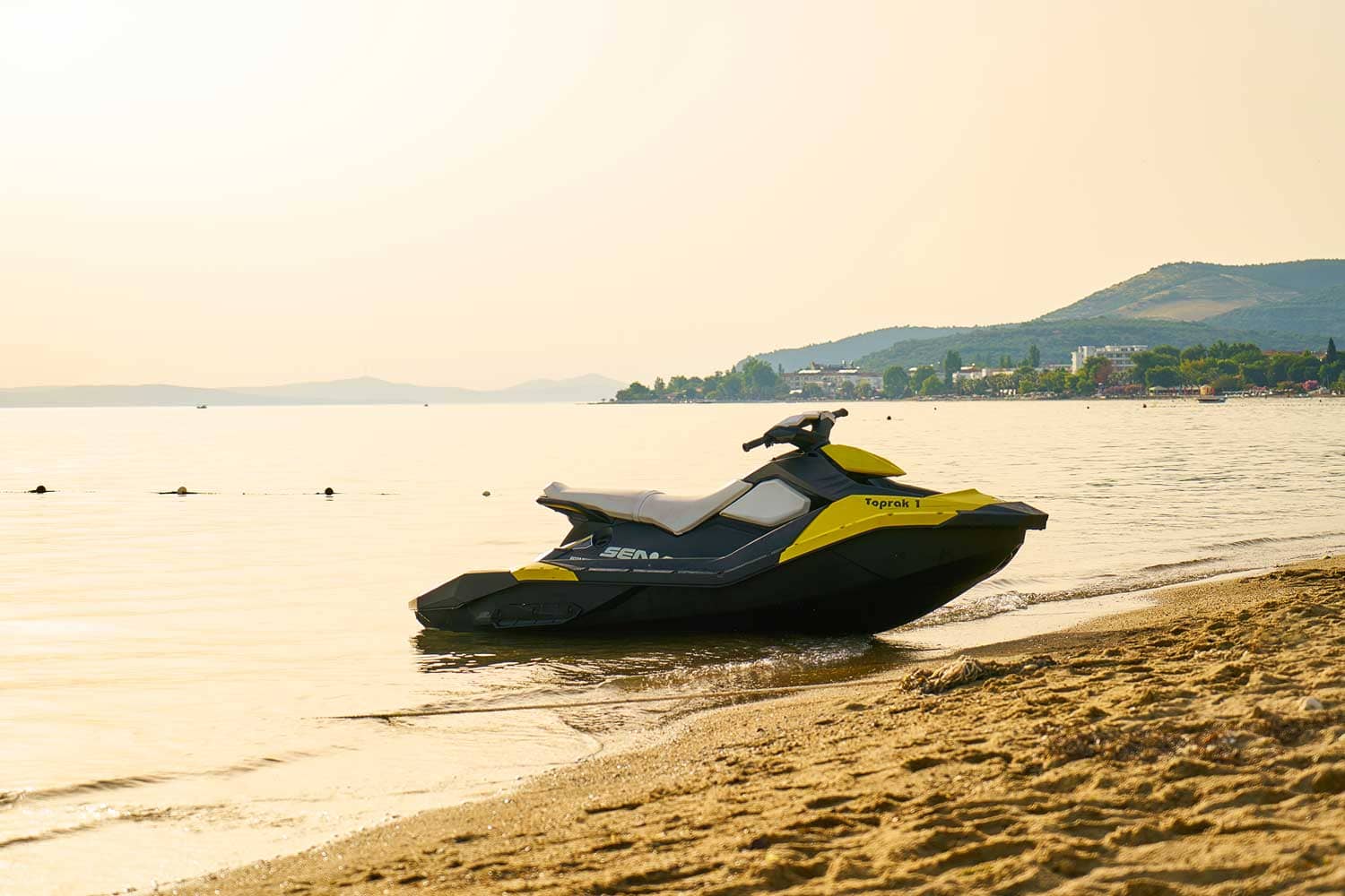 UBI RENT - Rental cars, scooters, bicycles and excursions by boat, catamaran, trekking and more - Olbia - Sardinia - Jet Ski